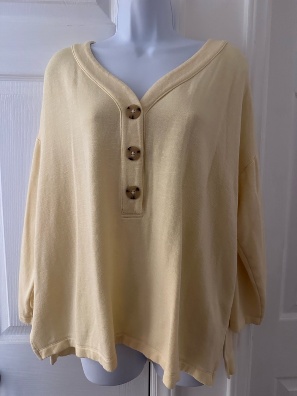 J. Jill Pale Yellow V-Neck Button Pullover Sweatshirt